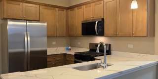 Chestnut - 2Br/2Ba Rental Home - First Floor Gallery 8