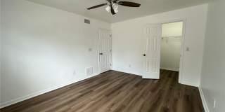 1817 TOWNHALL LANE Gallery 16