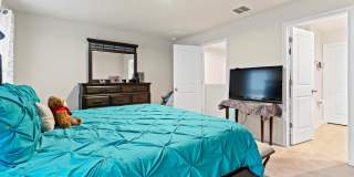 5893-A CREEKSIDE CROSSING Gallery 14