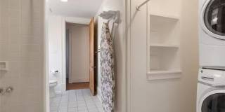 1711 MARENGO Street Gallery 15