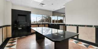 23455 Telegraph Gallery 18