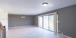 430 Commodore Dr Gallery 4