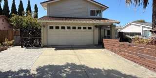COMING SOON! |$4,300 / Stunning 4BR/2.5 BA Family Home in North Fremont! Gallery 1