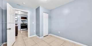 365 NW 8th St Gallery 7