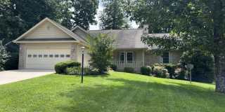 193 Berkshire Loop Gallery 1