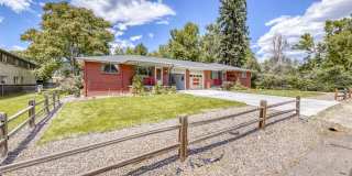 25 Upham St Gallery 4