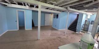 2bed 1 bath home with detached garage Gallery 14