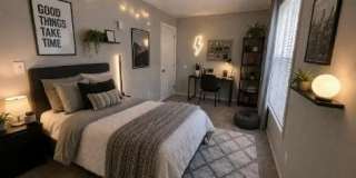 77 HOLLYWOOD DR Gallery 5