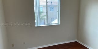 100 SW 15th Ave Gallery 45