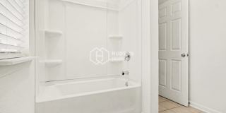 2159 Hudson Grove Gallery 20