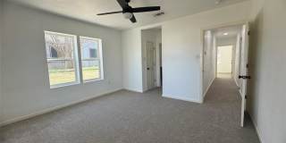 607 E Monterey Street Gallery 10