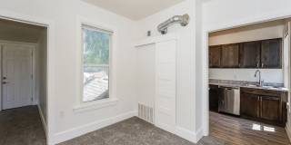 1115 1/2 4th Street NE Gallery 5