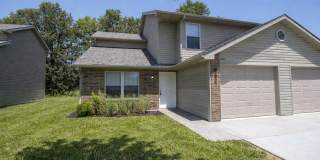 Large 4 bedroom Duplex Gallery 1