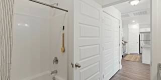 Rivercrest Gallery 36