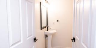 The Moxie Gallery 38