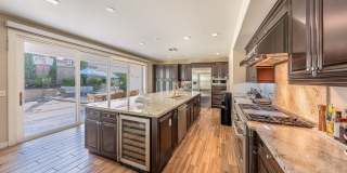 Stunning 5BR/5BA Luxury Rental in Irvine’s Great Park Gallery 4
