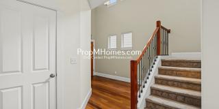 Beautiful Three Bedroom Home in Bethany - Available Now! Gallery 10