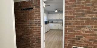 3 bedroom home near Wire Park Gallery 18