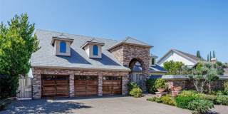 9772 Crestview Circle Gallery 1