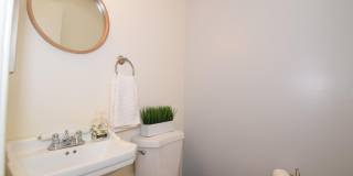 18550 Hatteras Street Gallery 11