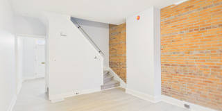 2 Bedroom Single Family on Penn with Bonus Room Gallery 6