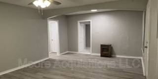 500 W Burrell Gallery 25