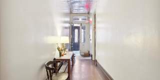 1815 PINE Street Gallery 15