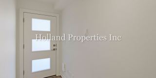 Private 2BR Beaverton Retreat Backing to Green Space with EV-Ready Garage Gallery 5