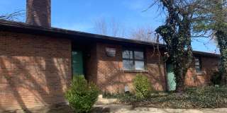 *** AVAILABLE AUGUST 2027 *** 3 Bedroom - 2 Bath Home (Great for a large group!) Gallery 1