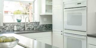 Racquet Club West, FURNISHED, Seasonal OR Long Term Gallery 20
