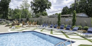 Olde Towne In Kenwood Gallery 12