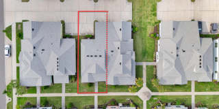 402 Parrot Lane Gallery 29