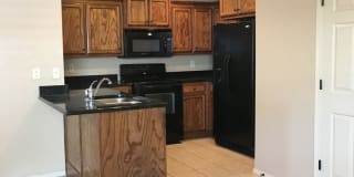 9004 Perry Gallery 2