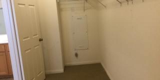 3 Bedroom 2 Bathroom Home in Corona Gallery 13