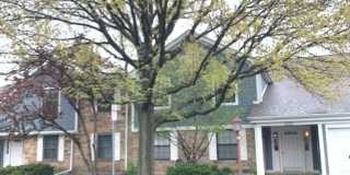 225 Deerpath Court unit: C2 225 Deerpath Court unit: C2 Gallery 1