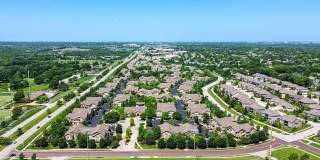 The Sovereign at Overland Park Apartments Gallery 49