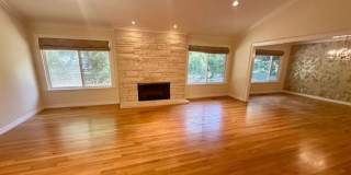 Beautiful 5 Bedroom, 3 Bathroom Home in the Golden Triangle of Saratoga Gallery 4