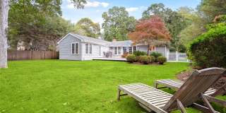 73 Beach Road Gallery 24