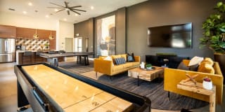 Axio 8400 Gallery 12