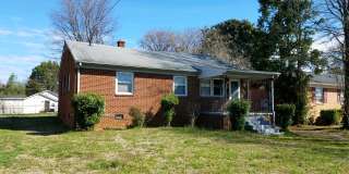 COMING SOON-Adorable 3 bedroom 1 bath house for Rent! Gallery 1