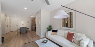 AMLI Broadway Park Gallery 3