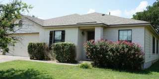 3 Bedroom 2 Bathroom Georgetown Home Gallery 1