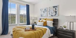 The Vance at Huebner Oaks Gallery 27