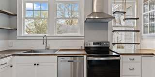 Home for rent in Cloverdale Gallery 7