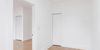 1430 W Superior Street unit: 2R Gallery 13