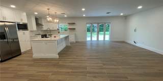 10343 SW 114th St Gallery 8