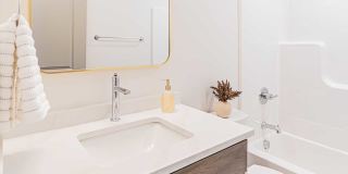 14550 South Ave Gallery 30