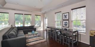 62Eleven Apartments Gallery 13