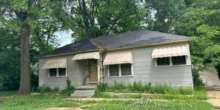 368 Broadview Street Gallery 1