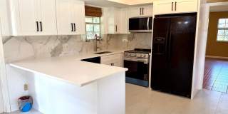 1235 Rowayton Circle Gallery 1